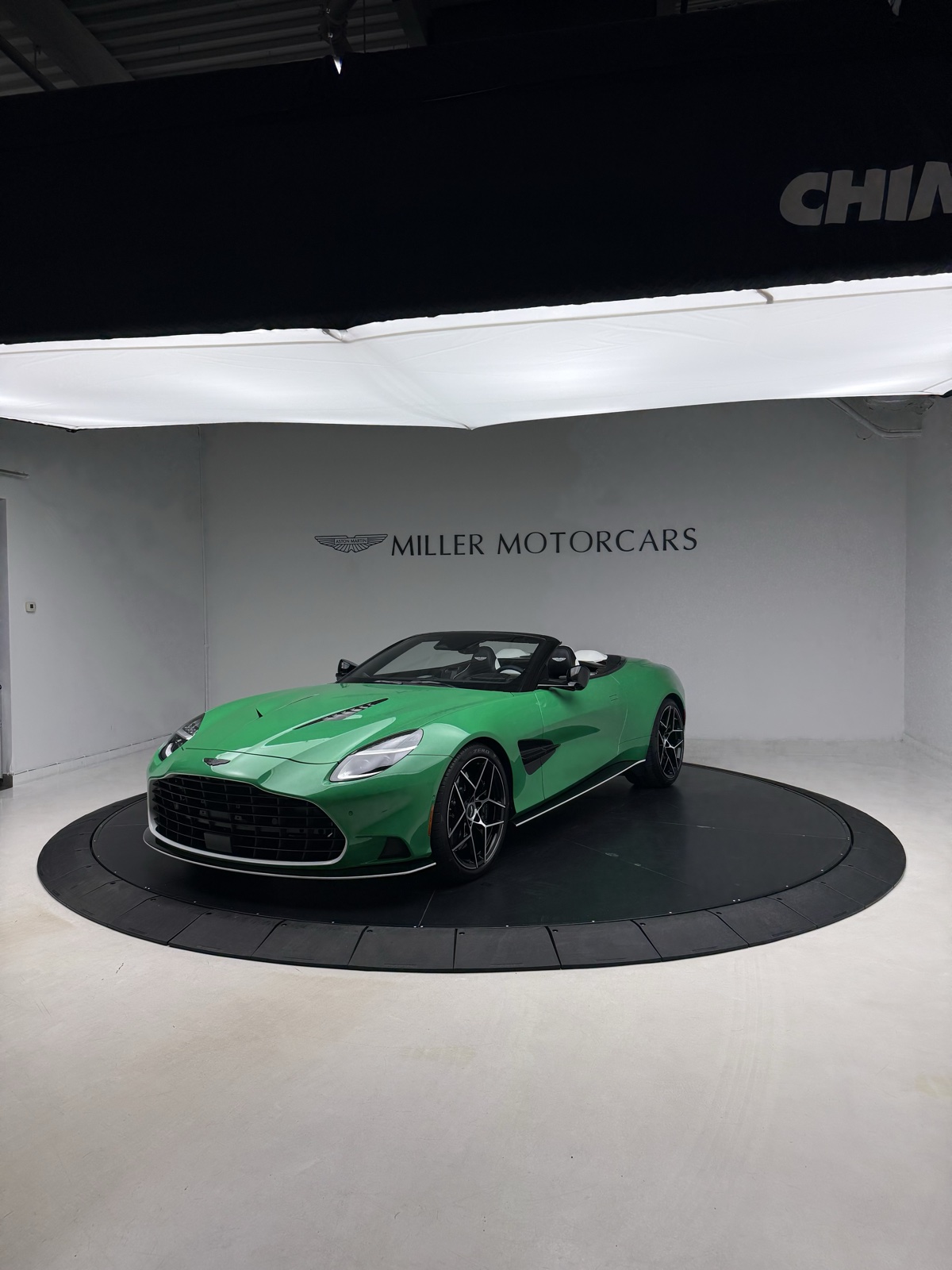 2026 Aston Martin Vanquish - Sprint Green